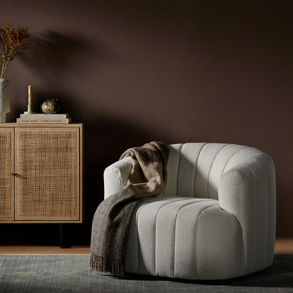 Elliana Swivel Chair