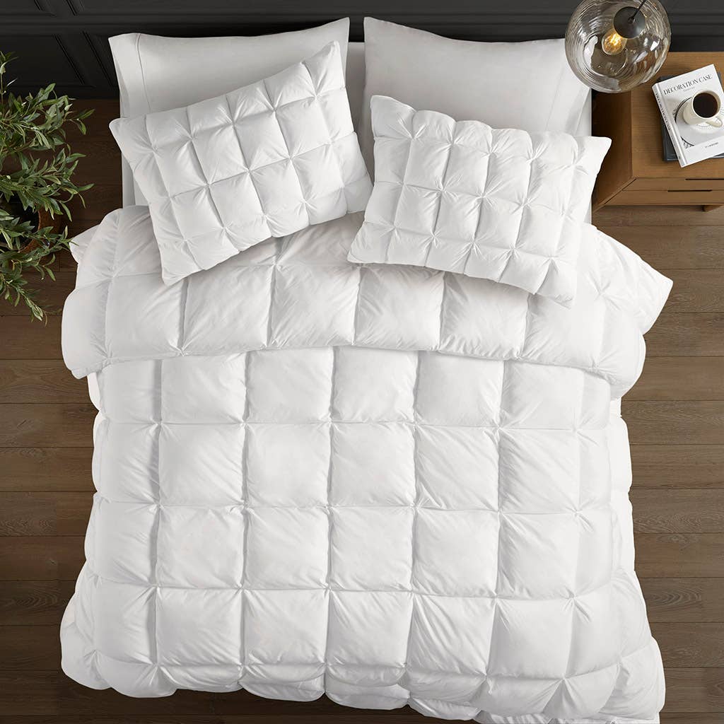 Stay Puffed Overfilled Down Alternative Comforter