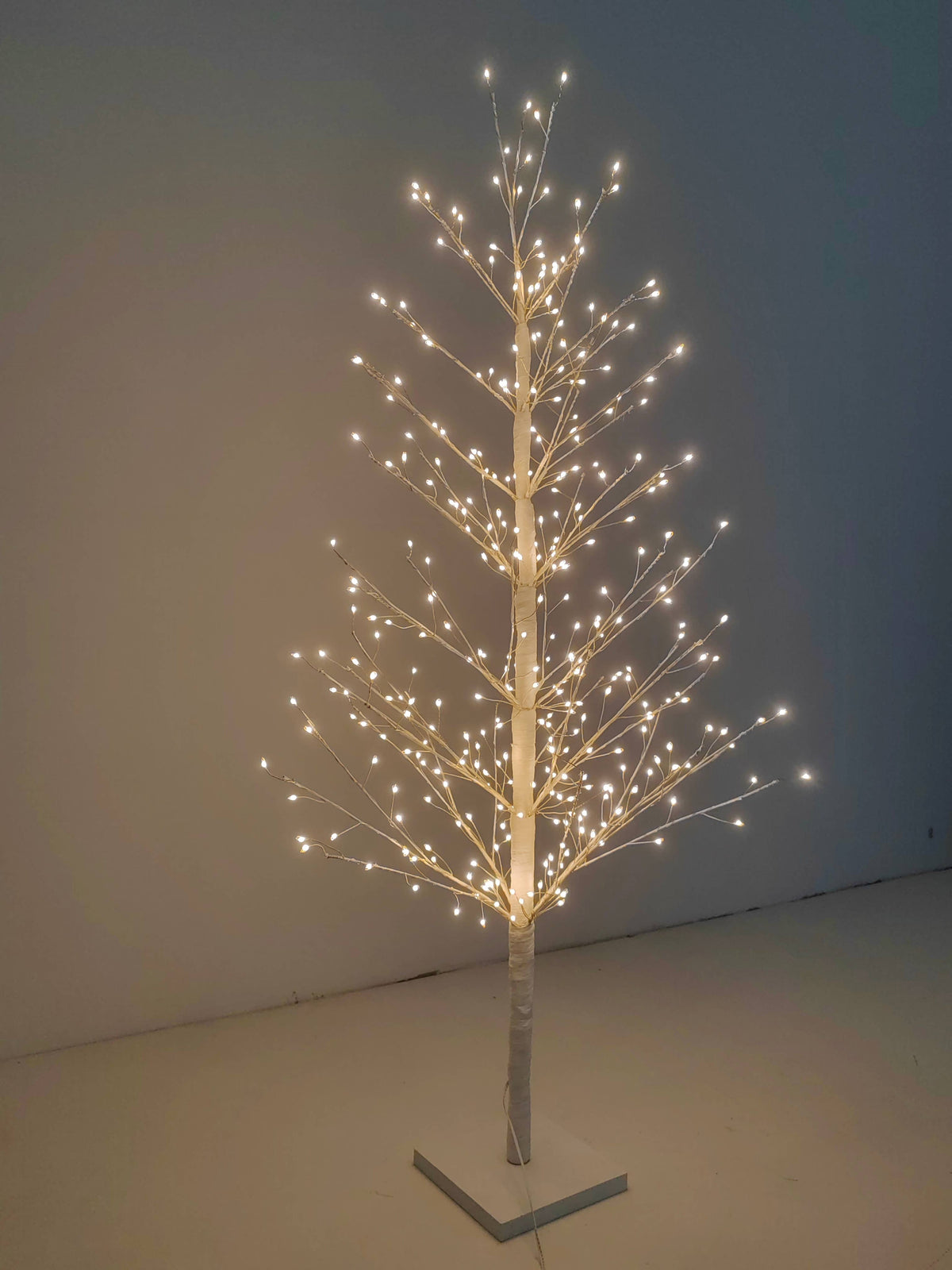 47in White Birch Tree with 349 LED Lights Indoor Use Only