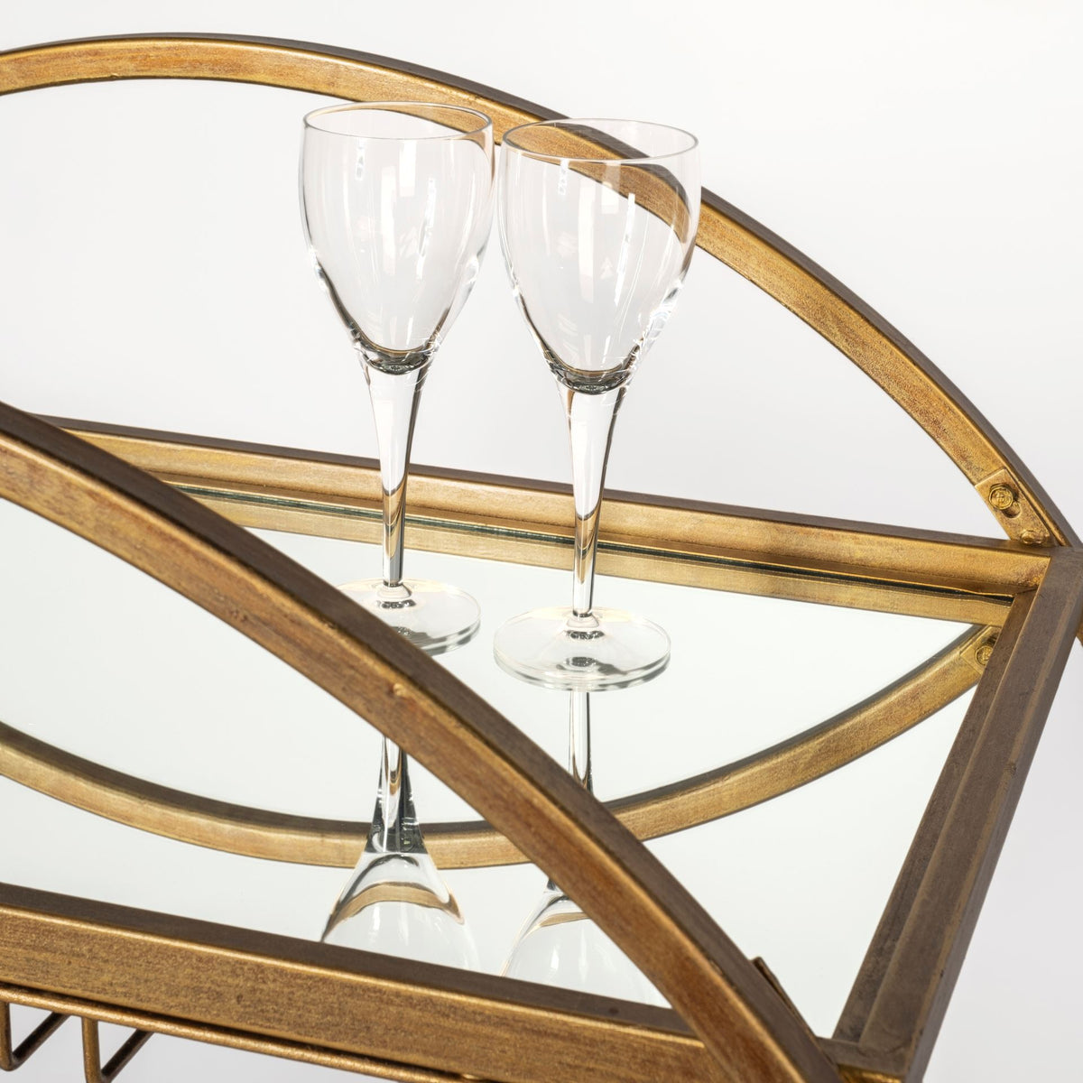 bar-cart-with-mirror-top